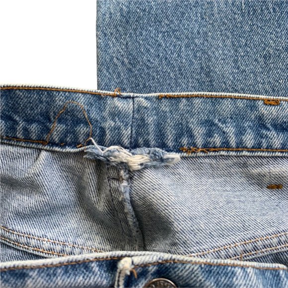 Vintage Orange Tab Light Wash Levi's Perfectly Worn In Jeans - Picture 9 of 16